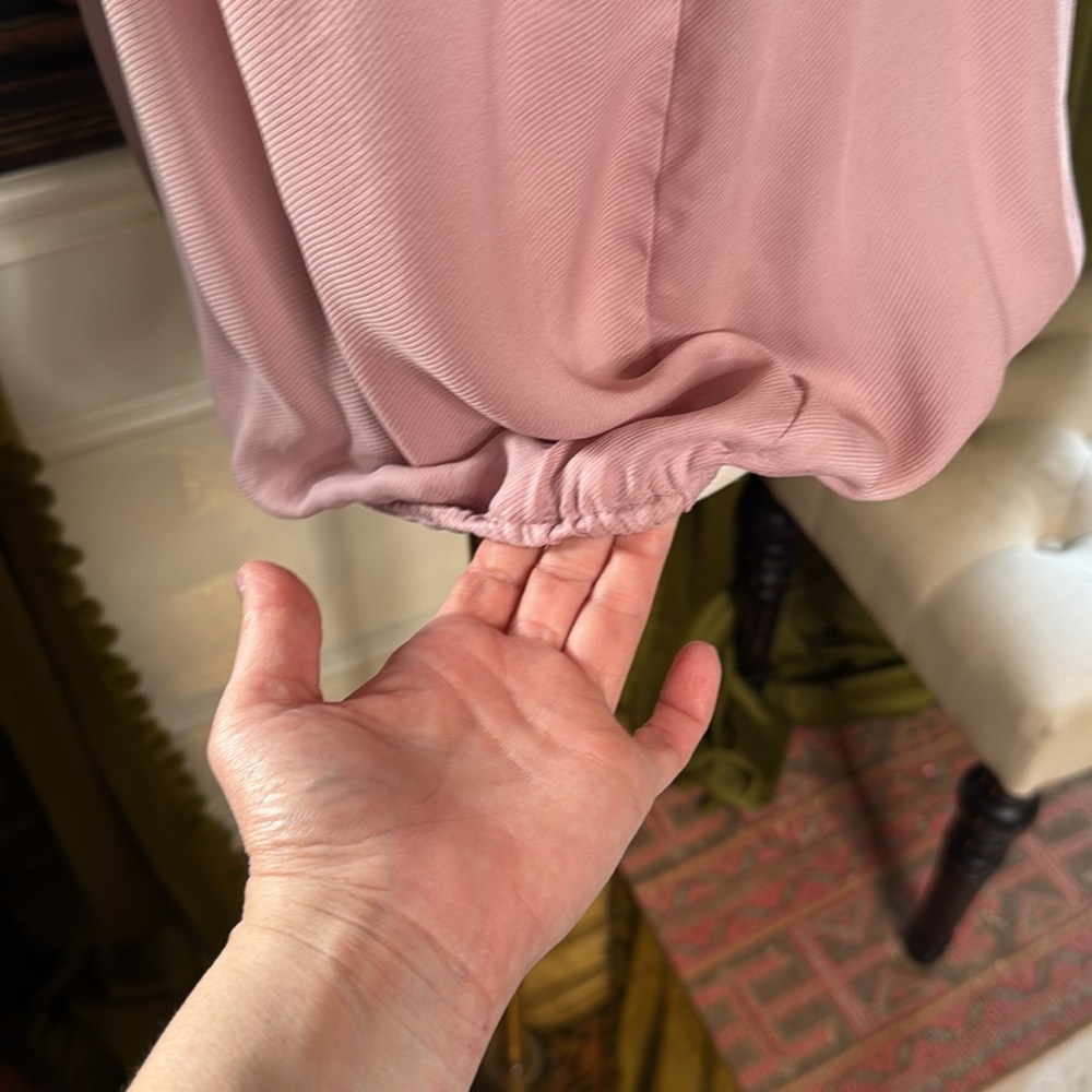 SOLDDDD!! L’AGENCE silk Pink Ruffled Women's Top - Picture 6 of 8
